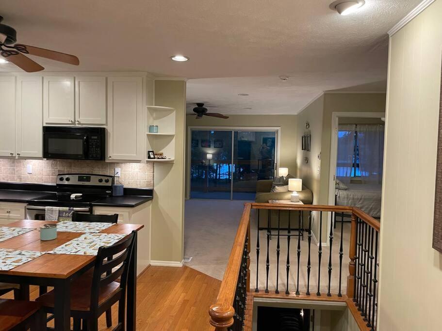 Cozy, Lake Lanier Property With Amazing Views Villa Dawsonville Eksteriør billede
